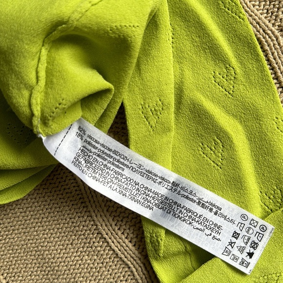 Zara long sleeve top 💚 - Picture 4 of 6